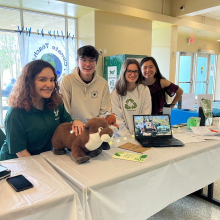 Four USF Honors Students at the Annual Climate Teach-In