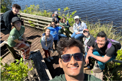 Honors students pose for a photograph while on the spring break study away: Systems of Sustainability trip in central Florida.