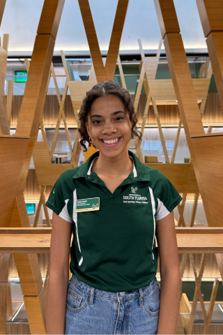 Honors Ambassador Sophia Nobles