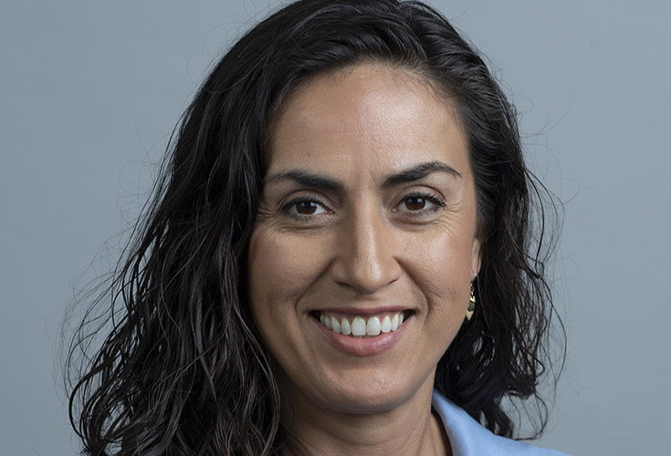 Dr. Ana Arellano