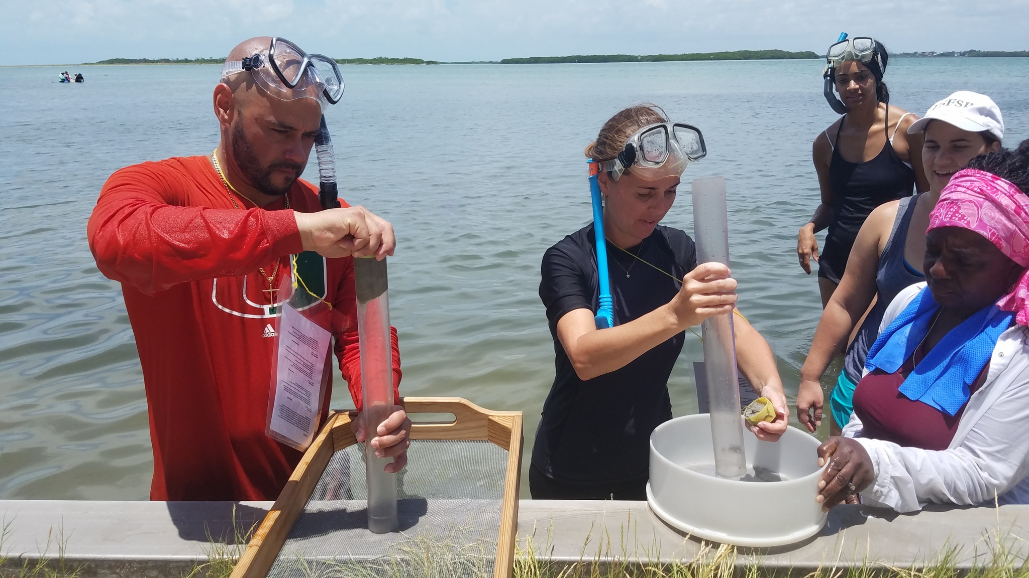 Fort De Soto Sediment Cores with teachers