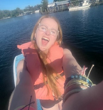 Johnna Schonstrom – Peer