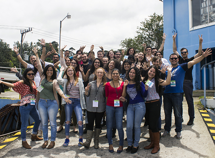 Team MERA during the epidemiological survey training at the Costa Rican Water and Sewage Authority’s Water Laboratory (LNA), led by Maryann Cairns, PhD, from Southern Methodist University (SMU) and Erin Symonds, PhD, from the University of South Florida (USF) with Costa Rican university students, LNA employees, and SMU/USF graduate students. 