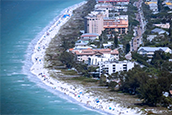 The beaches off Indian Rocks Beach are flush with visitors despite the presence of red tide earlier this month. [ DOUGLAS R. CLIFFORD | Times ]