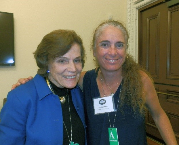 Dr. Simoniello and Dr. Sylvia Earle tackling citizen science ideas at the White House Executive’s Office of Science and Technology Policy forum “Open Science and Innovation: Of the People, By the People, For the People”.