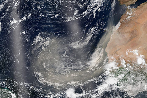 Dust storms from the Sahara supply many important chemical elements to the ocean. In a new study, researchers test how thorium can be used to quantify these elemental fluxes, which can be difficult to measure directly. Photo Credit: NASA