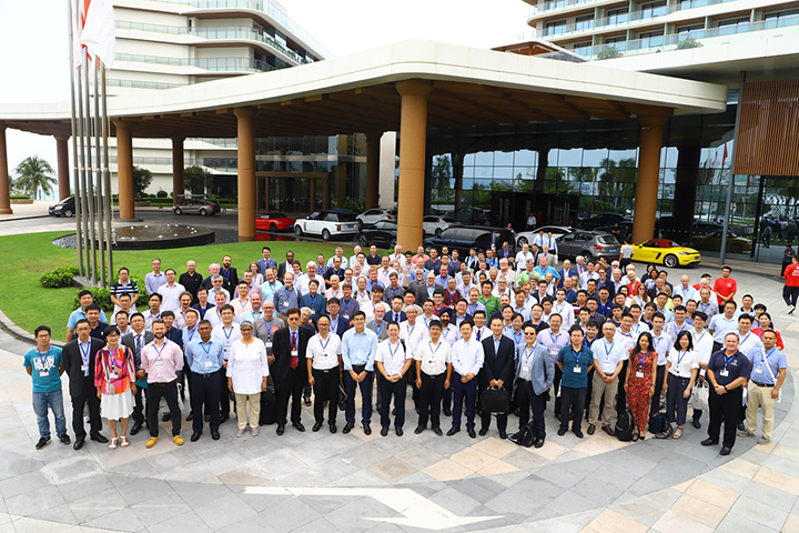 Group photo from the 2019 Underwater Mining Conference held in China.