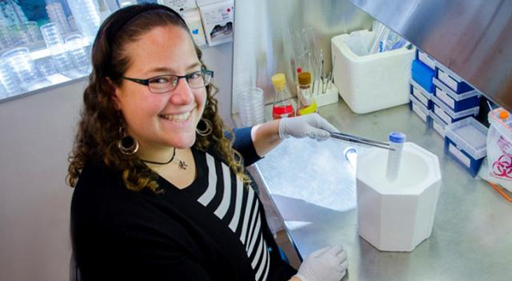 Mya Breitbart in the Marine Geonomics Lab. Photo Credit: Amie Blodgett 