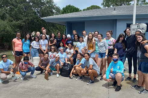 OCG campers and peer counselors all together after the Clam Bayou Coastal Cleanup.