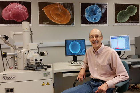 Tony Greco, Electron Microscope Manager at USF CMS