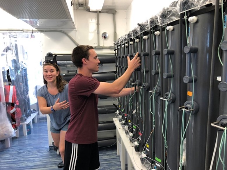 Trace metal CTD rosette Super Technicians Laramie Jensen of Texas A&M University and Brent Summers of the University of South Florida. Image: Alex Fox