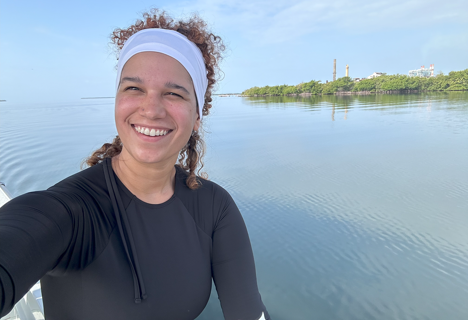 CMS graduate student Angelique Rosa Marín conducts research at Puerto Rico’s Jobos Bay National Estuarine Research Reserve.