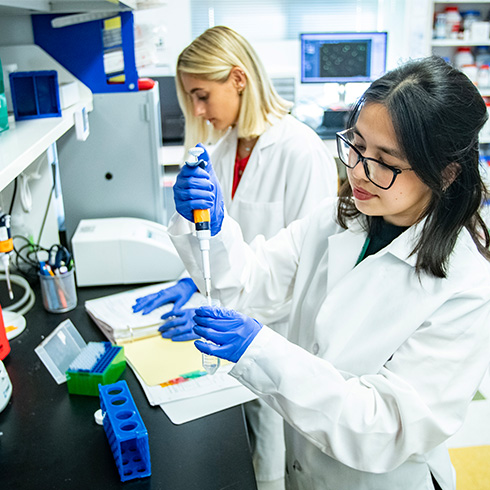 USF research funding surges to record $750 million, increasing impact across Florida and beyond