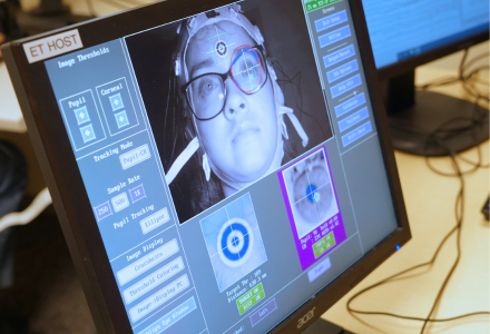Eye tracking tool during reading