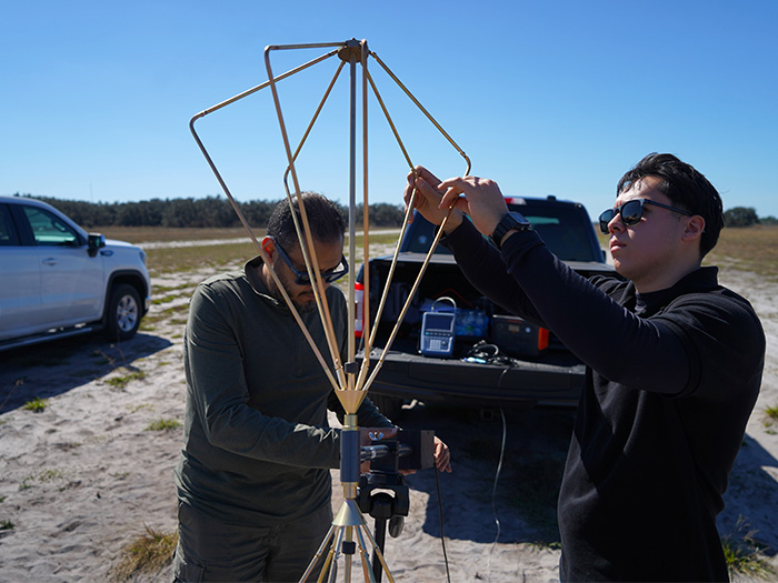USF engineers develop radio-frequency training tech for U.S. Army under expansive partnership