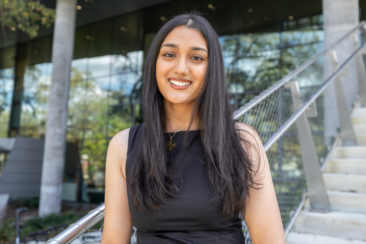 Diya Patel headshot