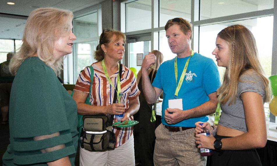 Student families at orientation