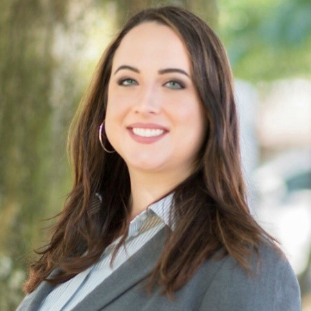 Dr. Lauren Bates