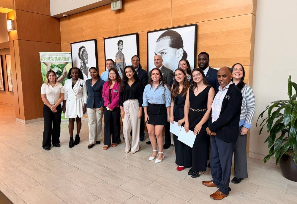 Patel College of Global Sustainability Student Presenters and Faculty