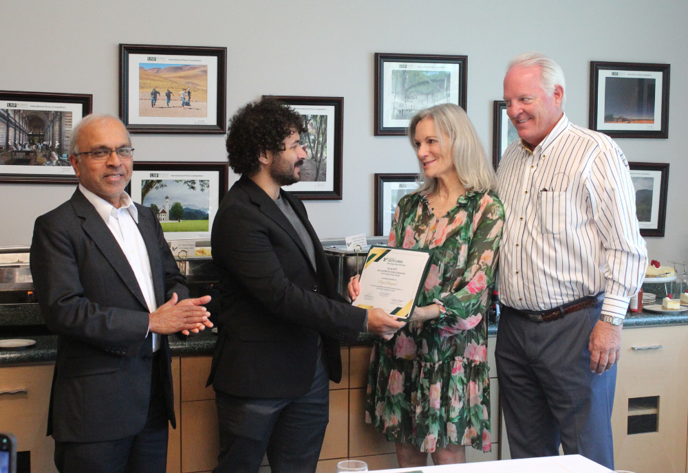 Miguel Maysonet is awarded the Drake Scholarship