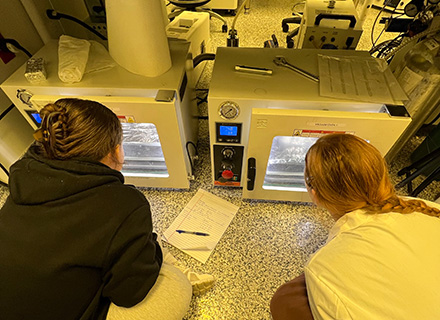 students watch experiment