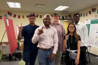 REU students