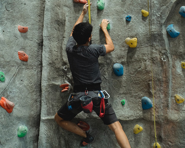 Bouldering