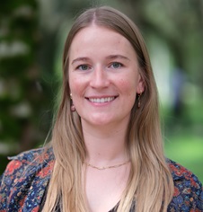 Kelly Terry resized Headshot 