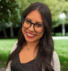 Melissa headshot