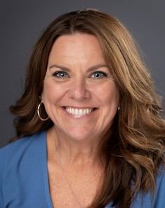 Dr. Jennifer Schneider