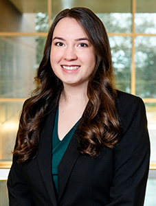 Alexis Bryan headshot