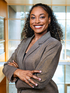Jessica Gray headshot