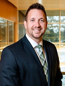 Vince Slomsky headshot