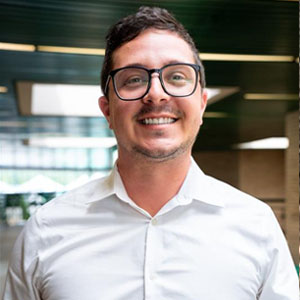 Portrait Photo of John Calebrese